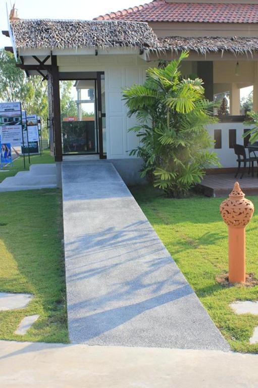 Garden Hills Villa Resort Cha-Am Buitenkant foto