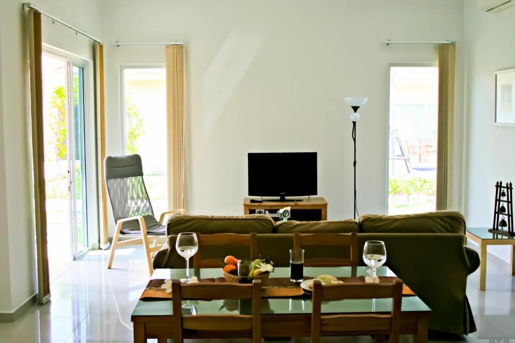 Garden Hills Villa Resort Cha-Am Kamer foto